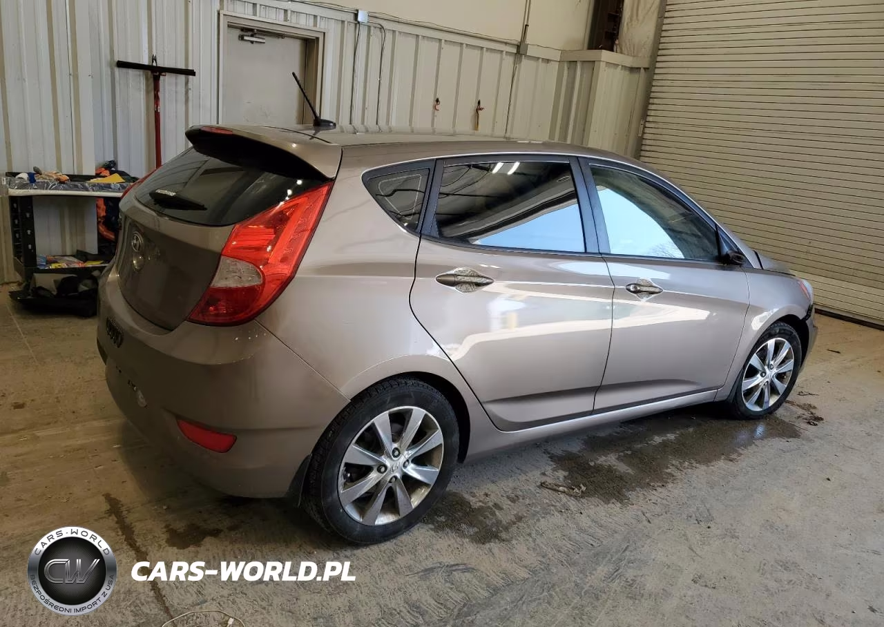 2012 Hyundai Accent Gls VIN:KMHCU5AE6CU046658 - 3