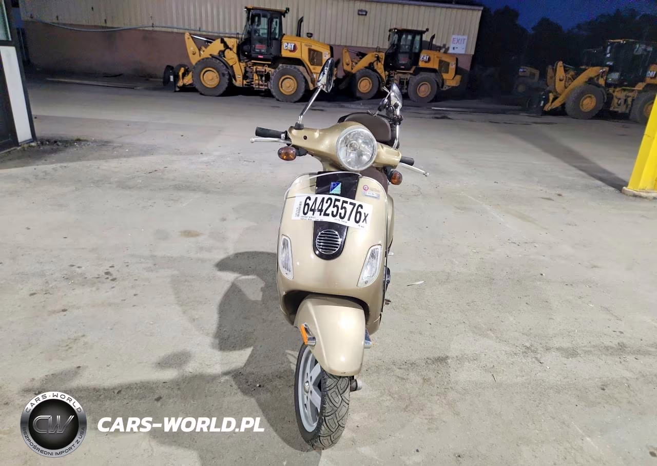 2011 Vespa Lx 50 VIN:ZAPC386B5B5300536 - 2