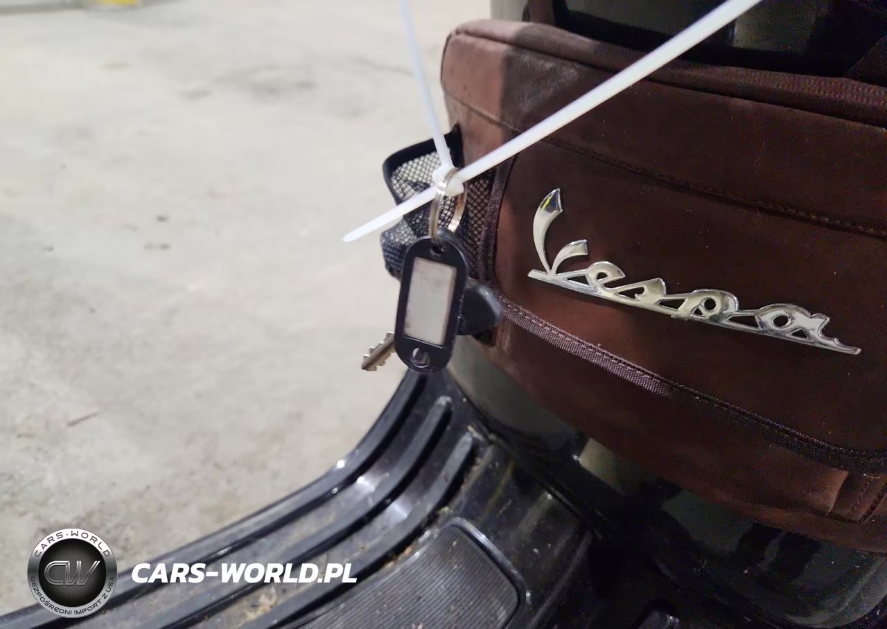 2011 Vespa Lx 50 VIN:ZAPC386B5B5300536 - 8