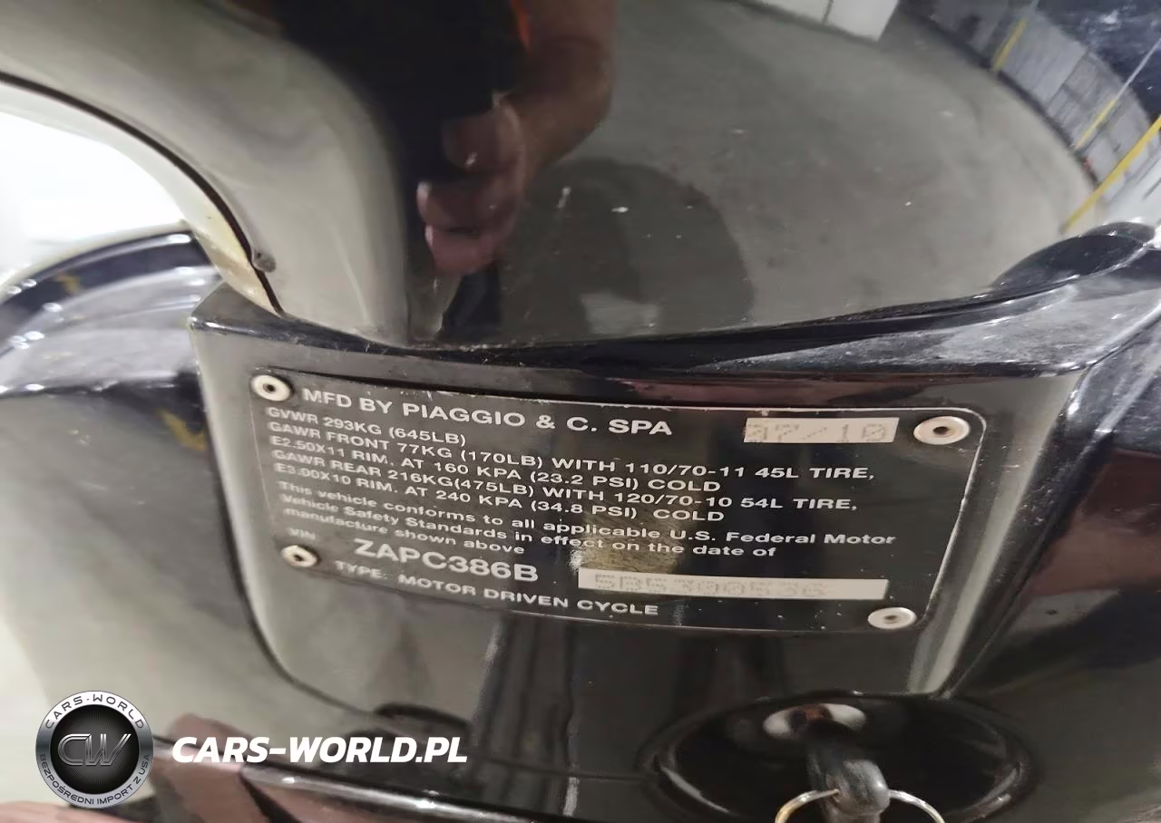 2011 Vespa Lx 50 VIN:ZAPC386B5B5300536 - 9