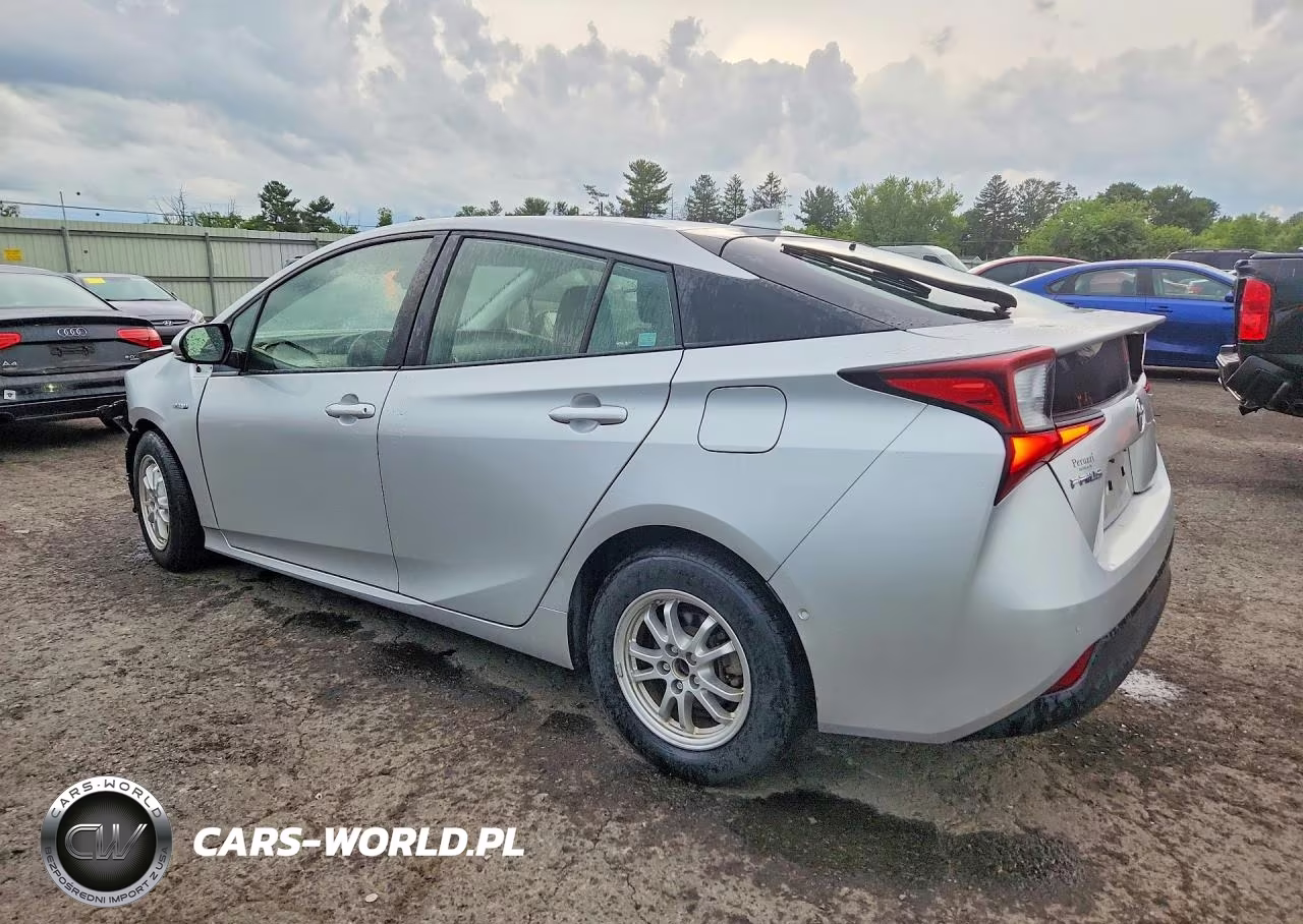2019 Toyota Prius Le VIN:JTDKARFU0K3084665 - 2