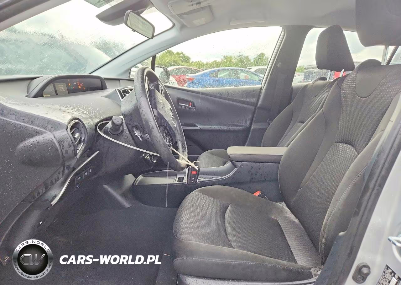2019 Toyota Prius Le VIN:JTDKARFU0K3084665 - 7
