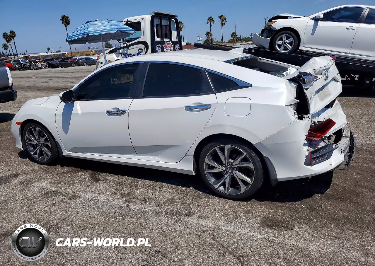 2019 Honda Civic Touring VIN:JHMFC1F92KX003102 - 2