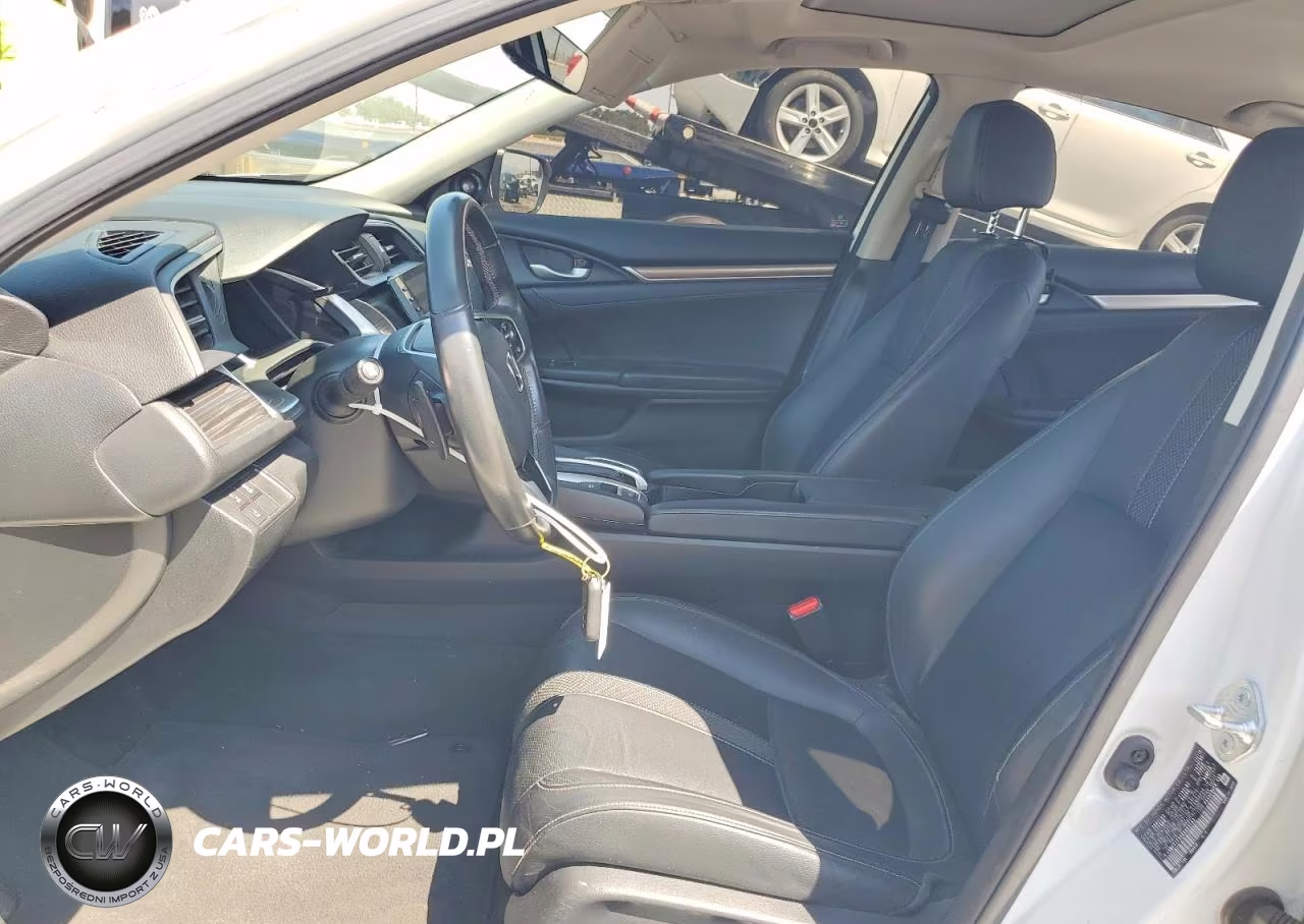 2019 Honda Civic Touring VIN:JHMFC1F92KX003102 - 7