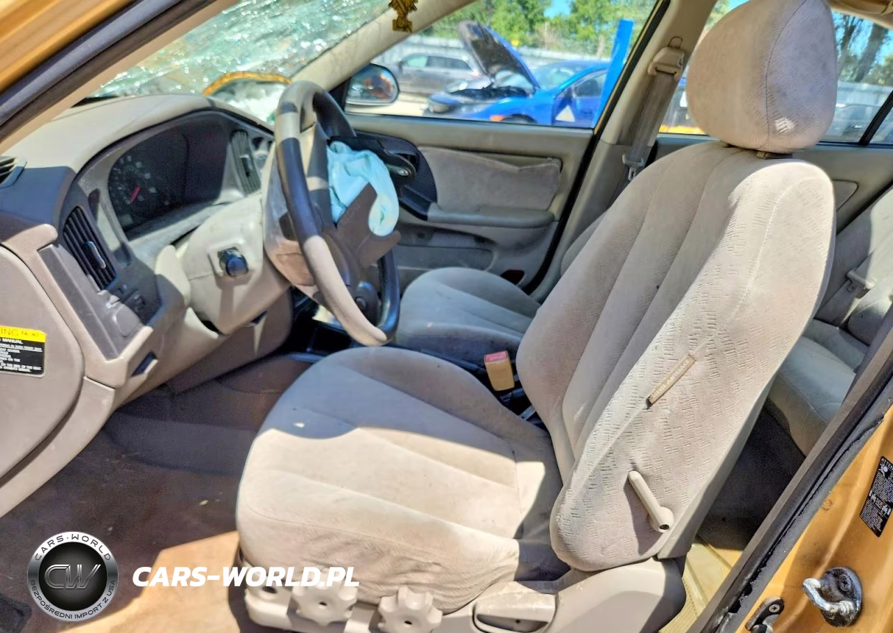 2004 Hyundai Elantra Gls VIN:KMHDN46D44U745302 - 7