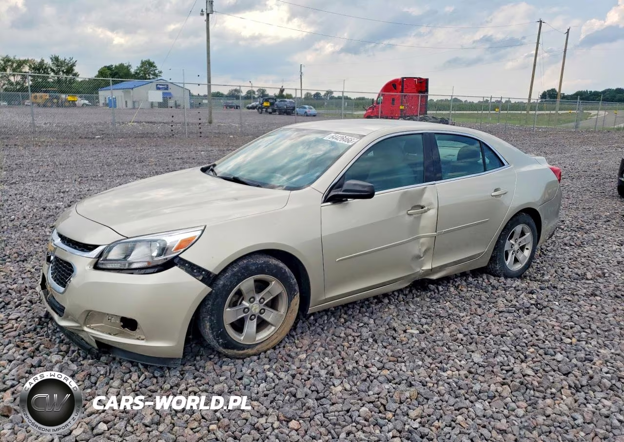 2015 Chevrolet Malibu Ls – zdjęcie 1 z 12
