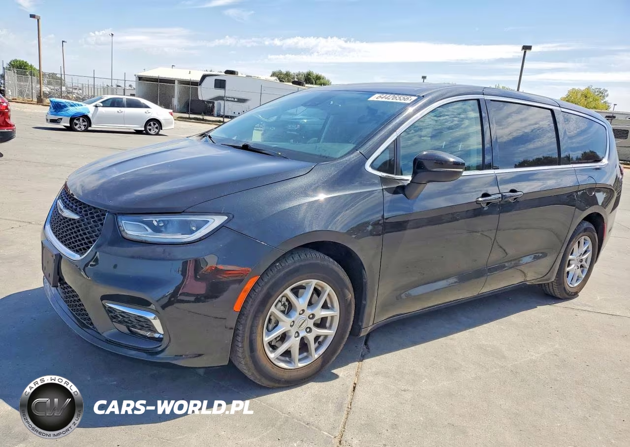 2023 Chrysler Pacifica Touring L