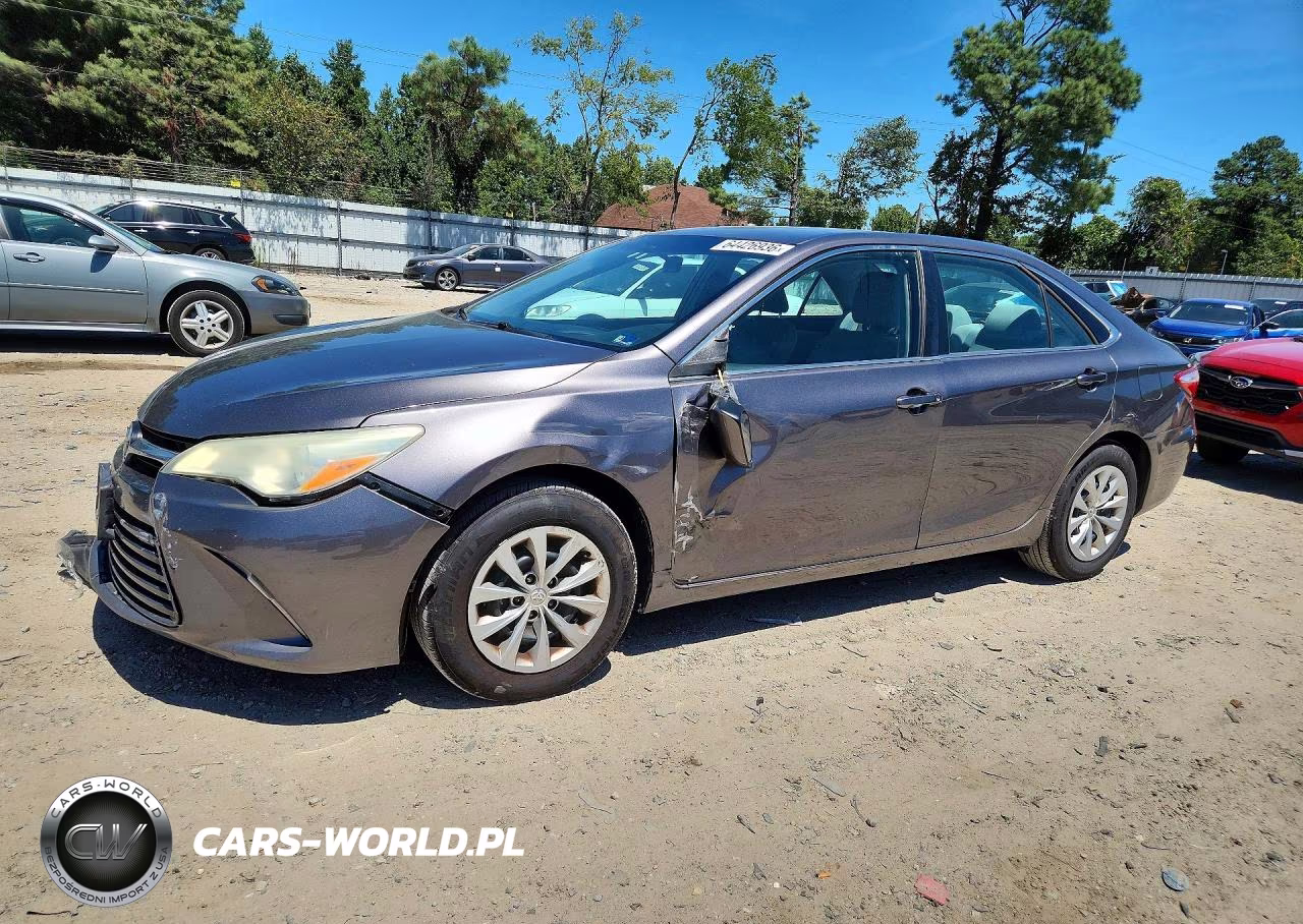 2016 Toyota Camry Le