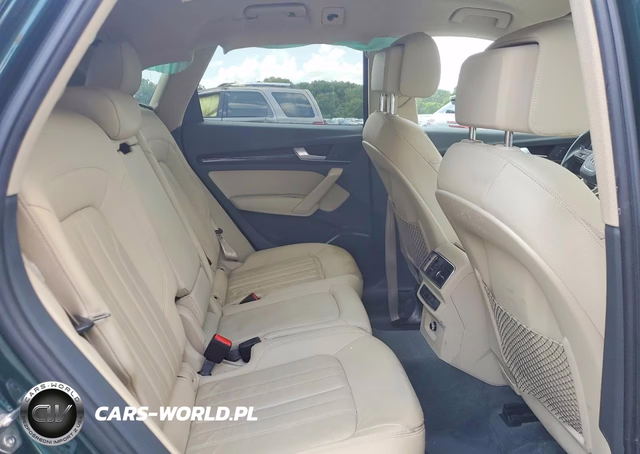 2018 Audi Q5 Premium VIN:WA1ANAFY7J2046045 - 11