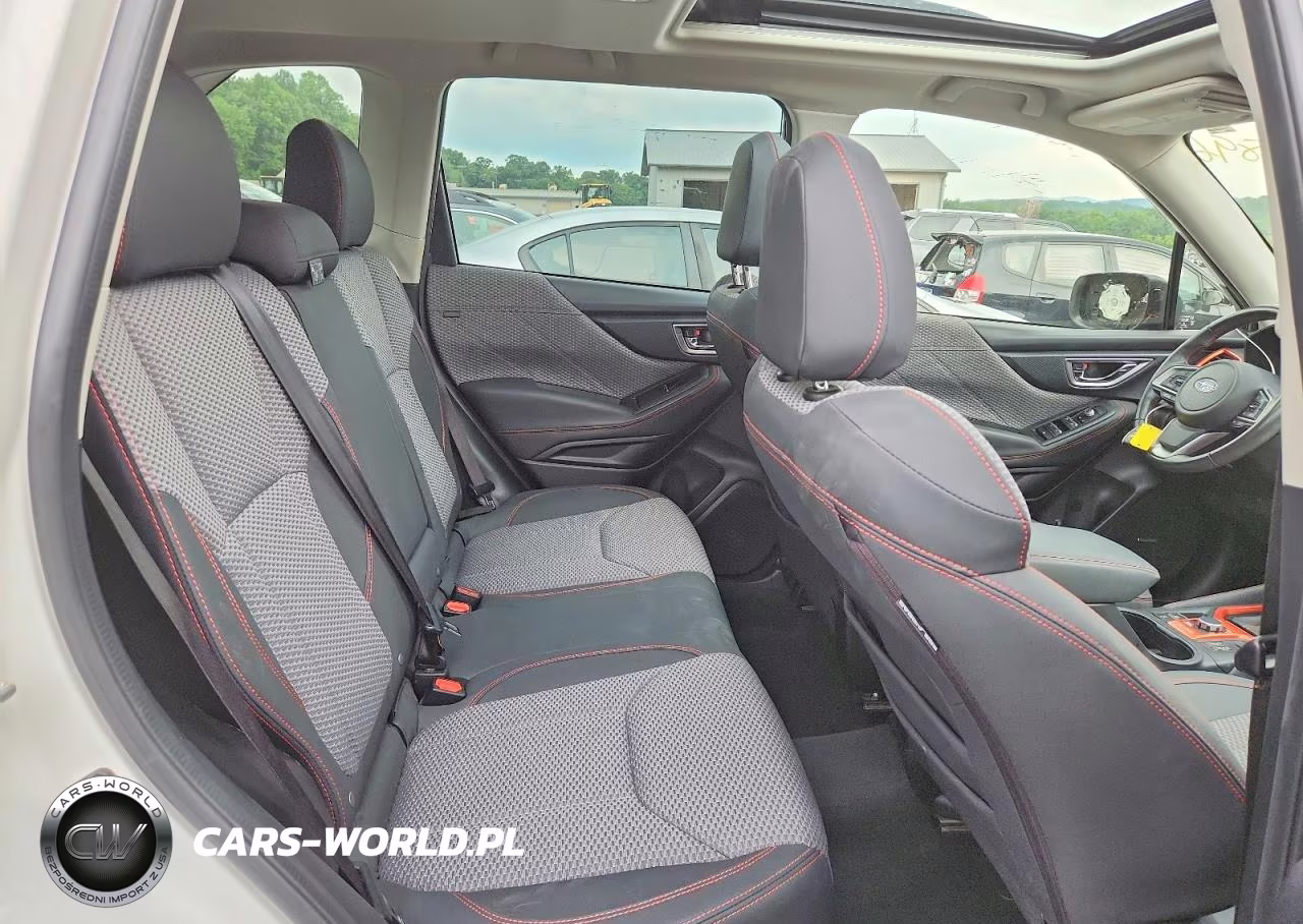 2021 Subaru Forester Sport VIN:JF2SKARC5MH531466 - 11
