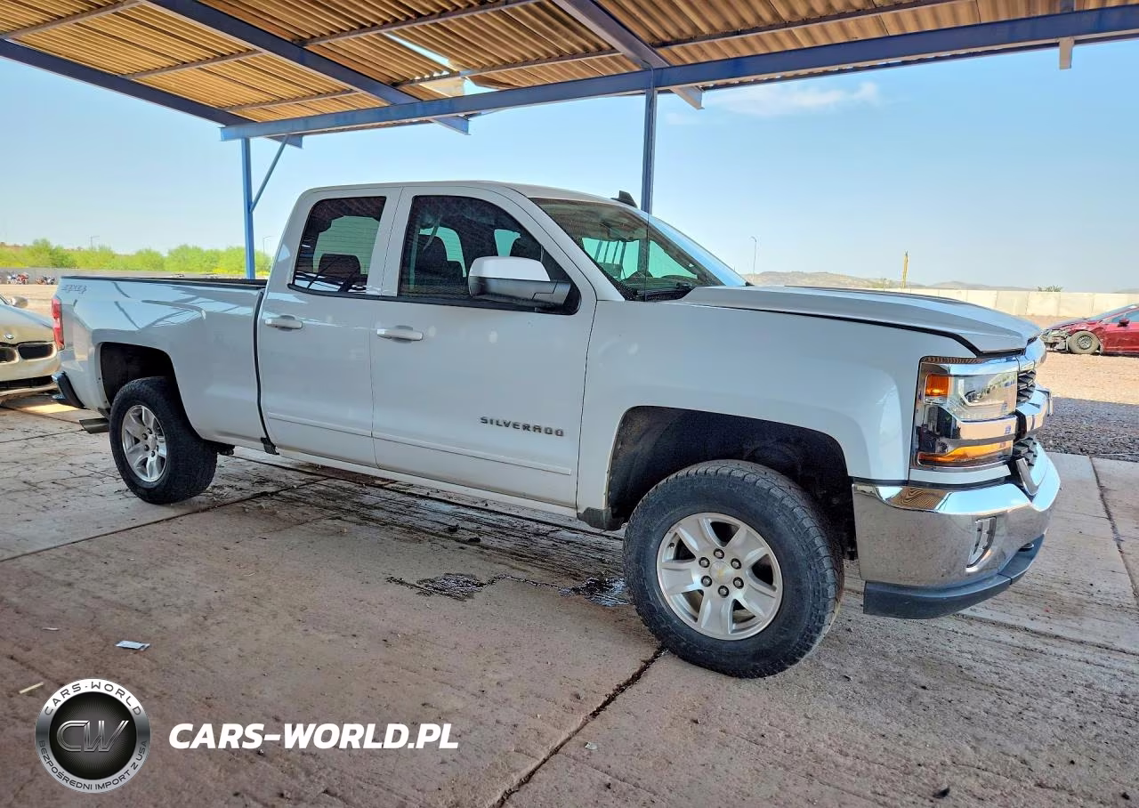 2018 Chevrolet Silverado K1500 Lt VIN:1GCVKREC3JZ322460 - 4