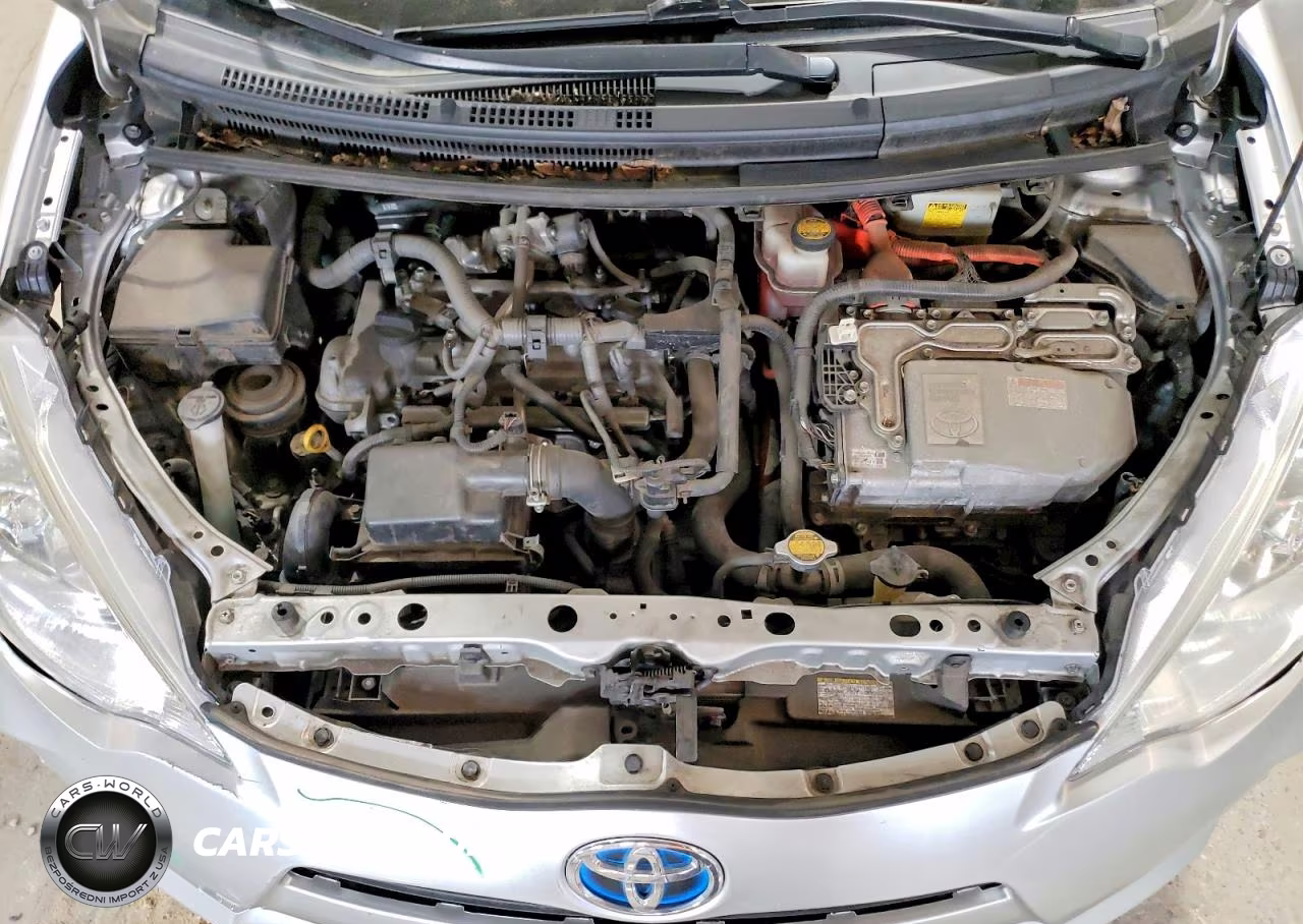 2014 Toyota Prius C Four VIN:JTDKDTB30E1060660 - 11