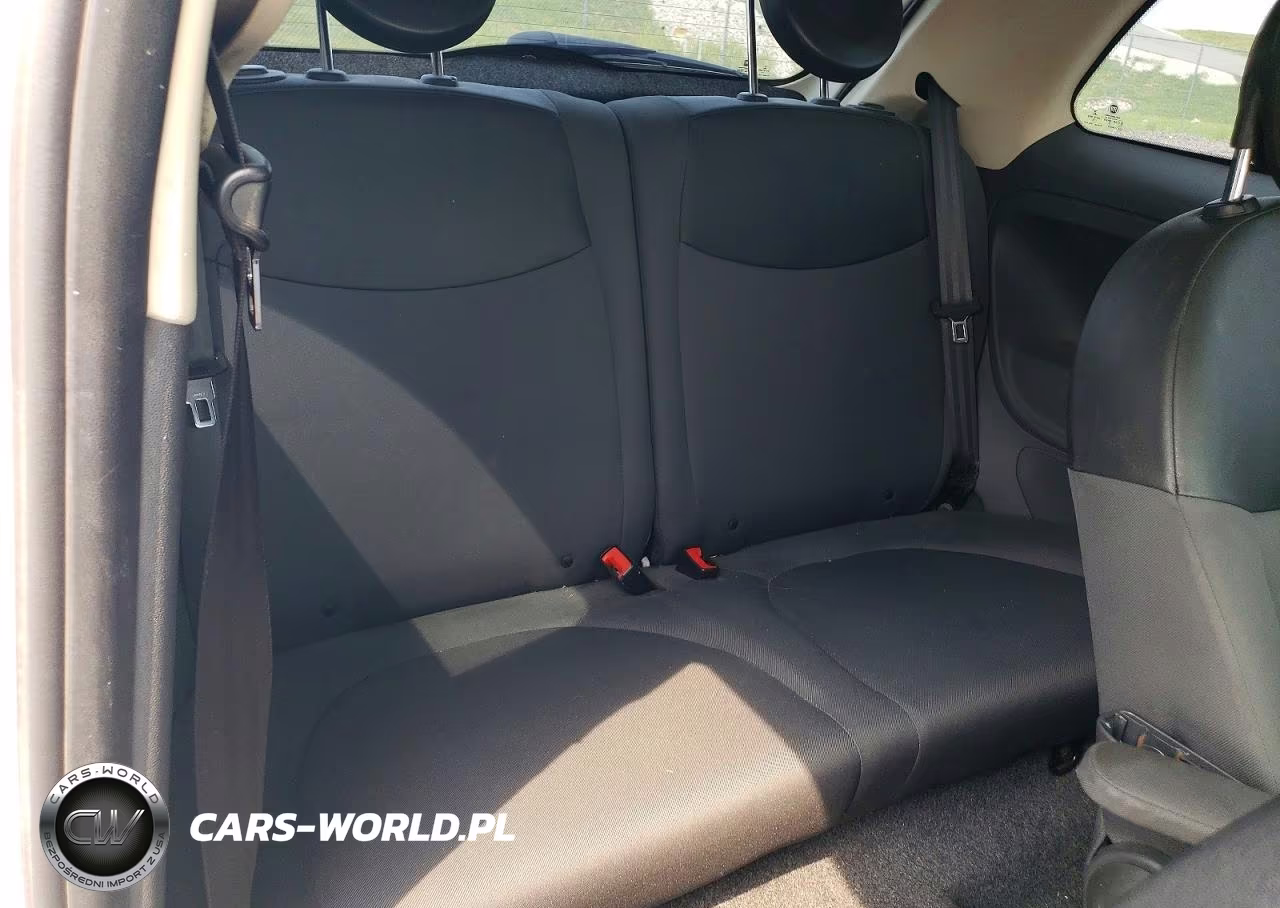 2016 Fiat 500 Pop VIN:3C3CFFAR5GT222224 - 10