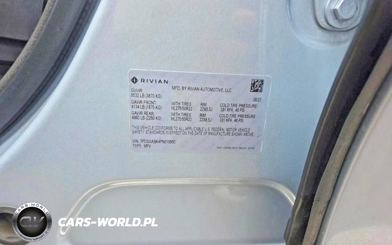 2023 Rivian R1S Adventure VIN:7PDSGABA4PN019950 - 10