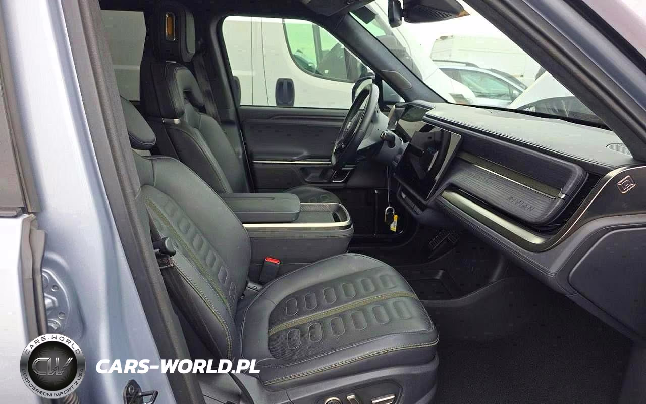 2023 Rivian R1S Adventure VIN:7PDSGABA4PN019950 - 5