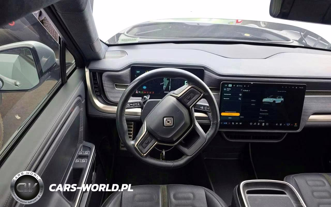 2023 Rivian R1S Adventure VIN:7PDSGABA4PN019950 - 7