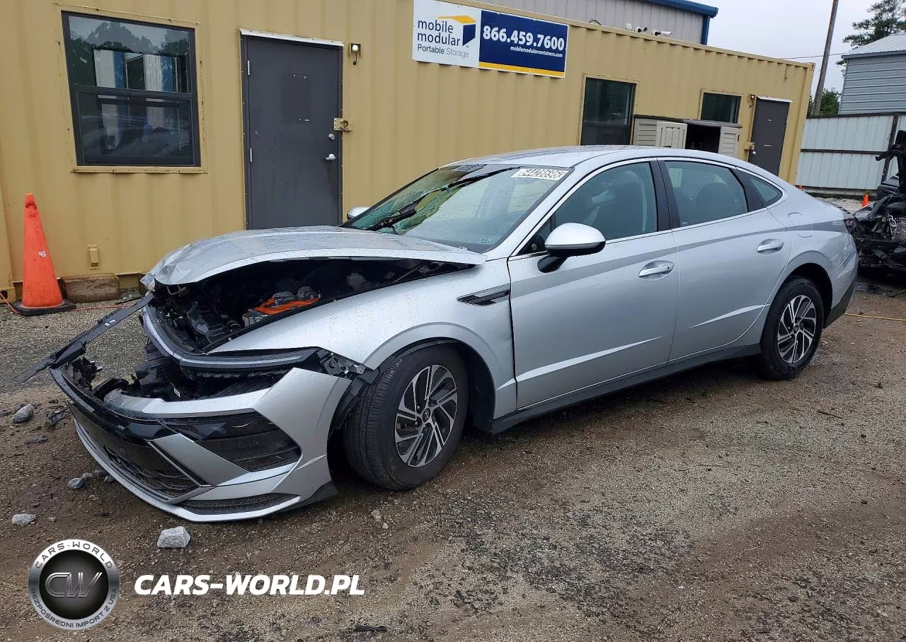 2026 Hyundai Sonata Hybrid Blue VIN:KMHL24JJ6TA163249 - 1