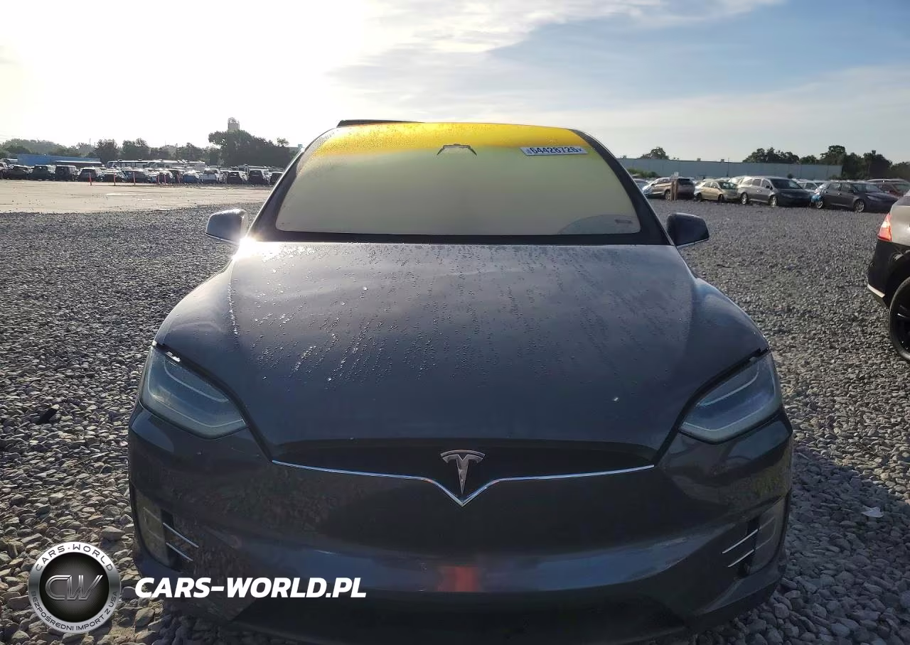 2017 Tesla Model X VIN:5YJXCBE26HF043606 - 5