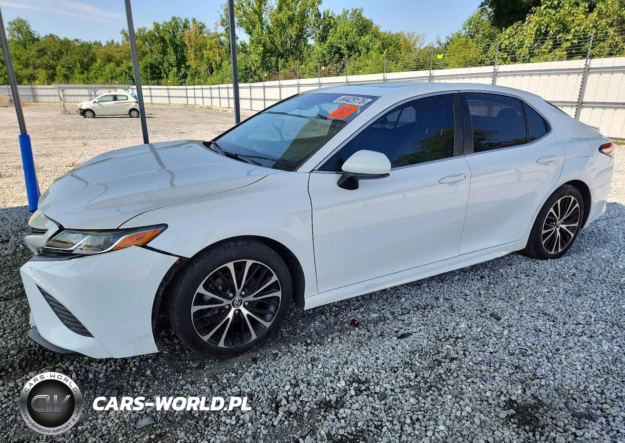 2018 Toyota Camry Se – zdjęcie 1 z 12