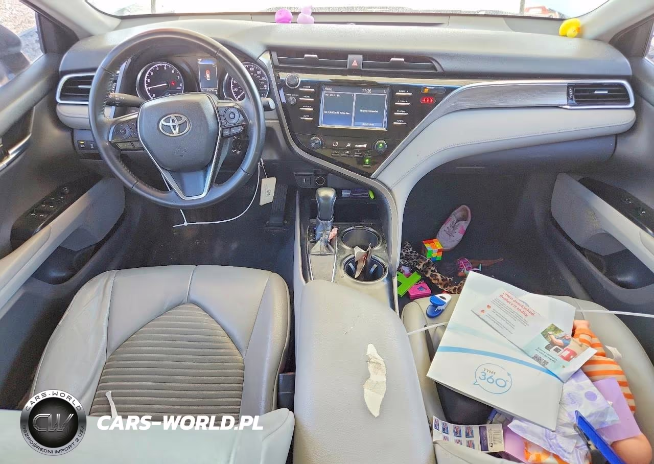 2018 Toyota Camry Se VIN:4T1B11HK1JU035136 - 8