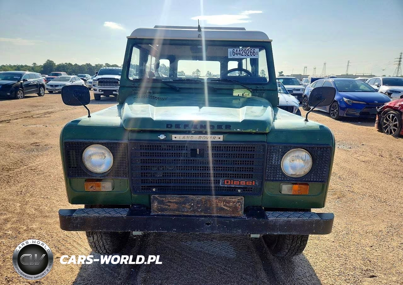 1983 Land Rover Defender VIN:VSELBABG2AZ102639 - 5