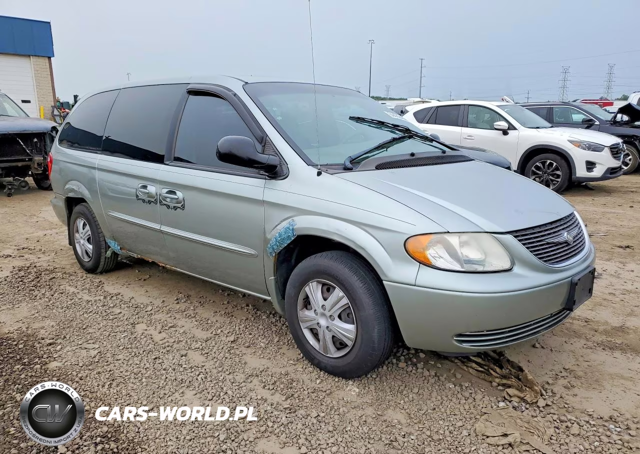 2003 Chrysler Town & Country Lx VIN:2C4GP44363R213406 - 4
