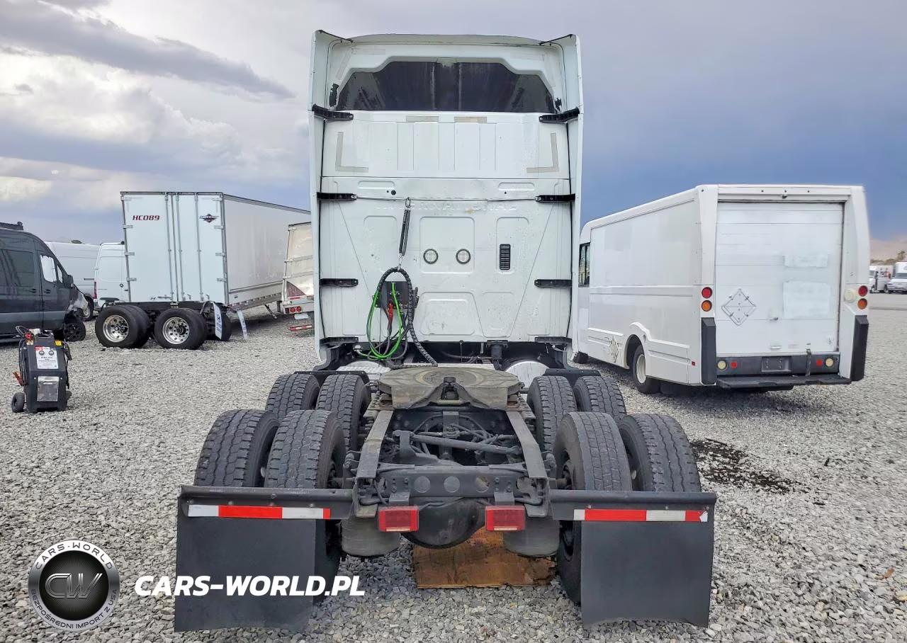 2022 International Truck VIN:3HSDJSNR6GN074260 - 6