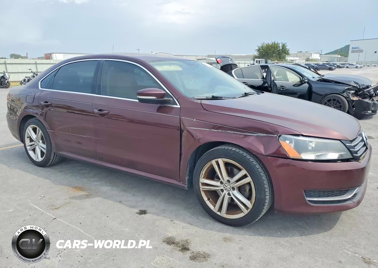2014 Volkswagen Passat Se VIN:1VWBS7A37EC042799 - 4