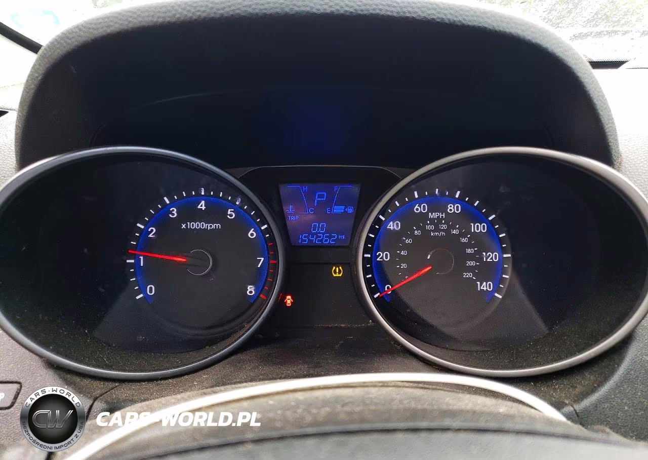 2012 Hyundai Tucson Limited VIN:KM8JUCAC2CU380681 - 9