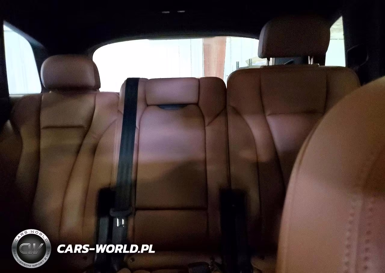 2020 Audi Q7 Premium Plus VIN:WA1LXAF75LD001154 - 10