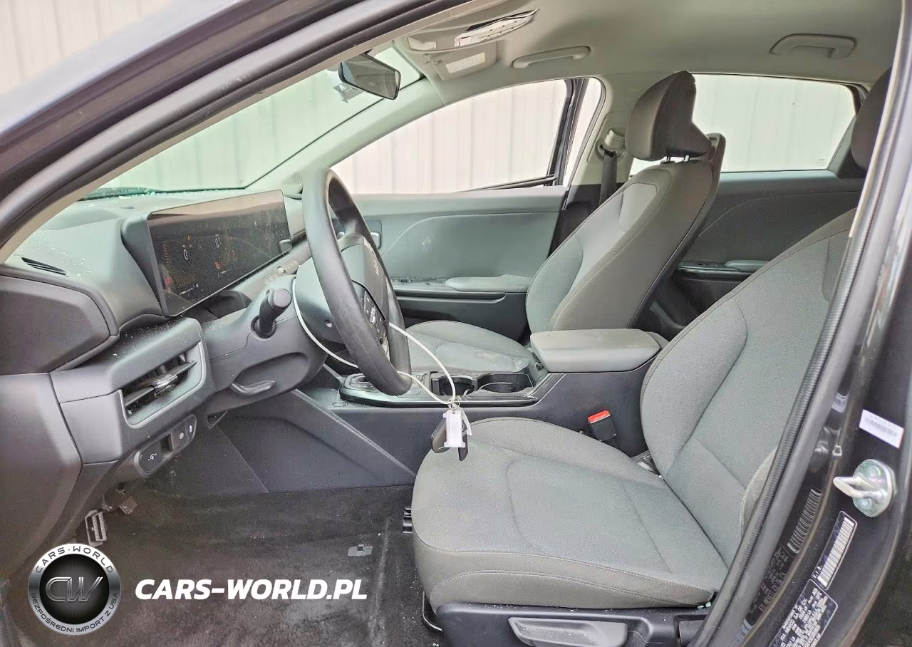 2025 Kia K4 Lxs VIN:3KPFT4DE4SE086809 - 7