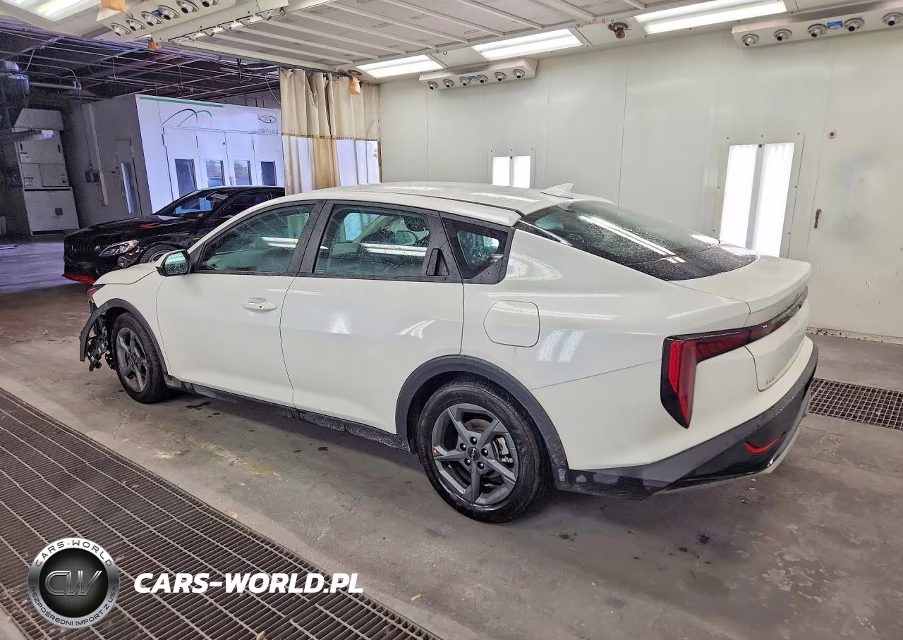 2026 Kia K4 Lxs VIN:3KPFT4DE0TE319232 - 2