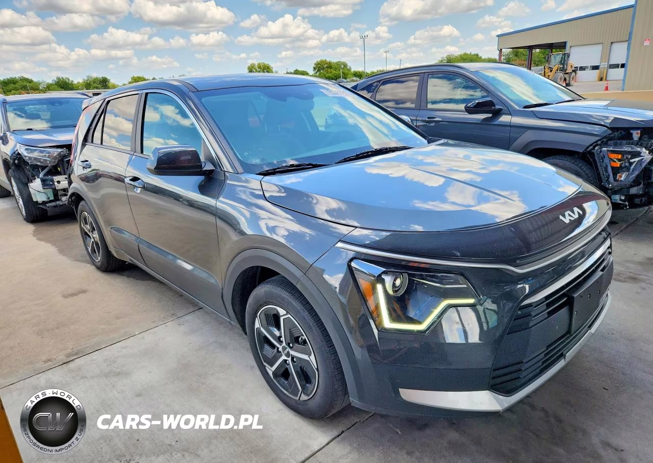 2026 Kia Niro Lx VIN:KNDCP3LE1T5346700 - 4