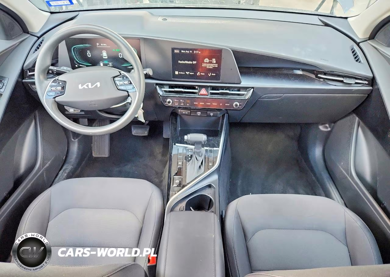 2026 Kia Niro Lx VIN:KNDCP3LE1T5346700 - 8