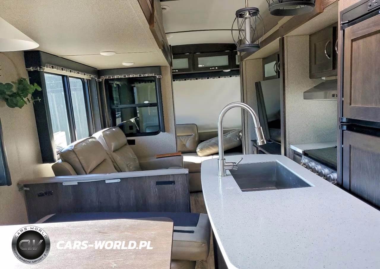 2019 Keystone Outback Camper VIN:4YDT32821KB450332 - 6