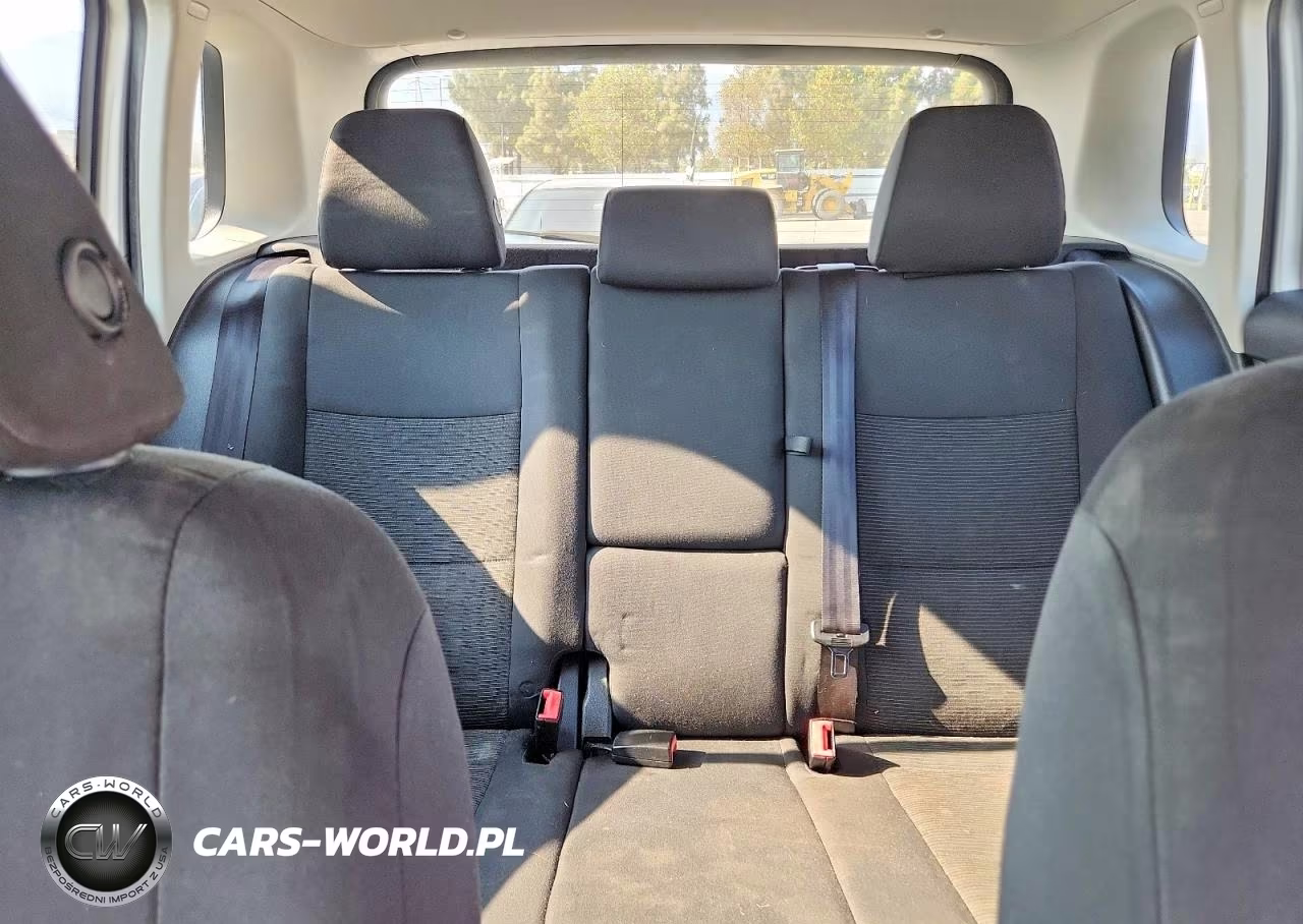 2013 Volkswagen Tiguan S VIN:WVGAV3AX4DW606578 - 10