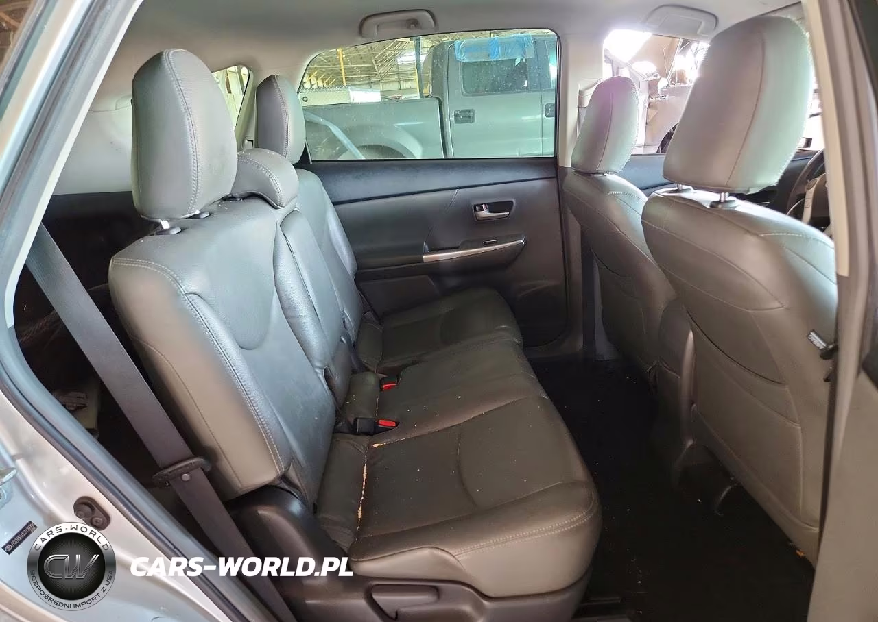 2012 Toyota Prius V Three VIN:JTDZN3EU3C3129004 - 10