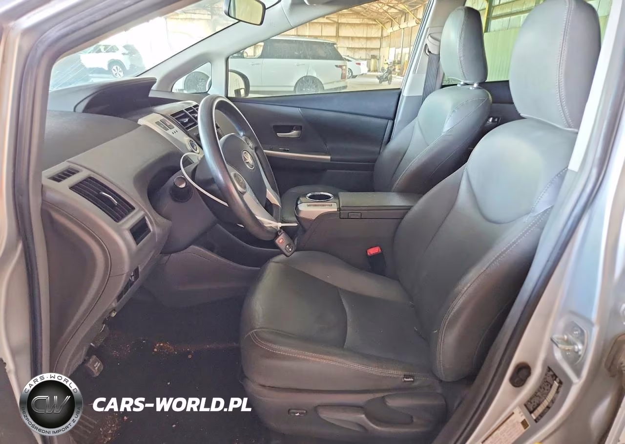 2012 Toyota Prius V Three VIN:JTDZN3EU3C3129004 - 7