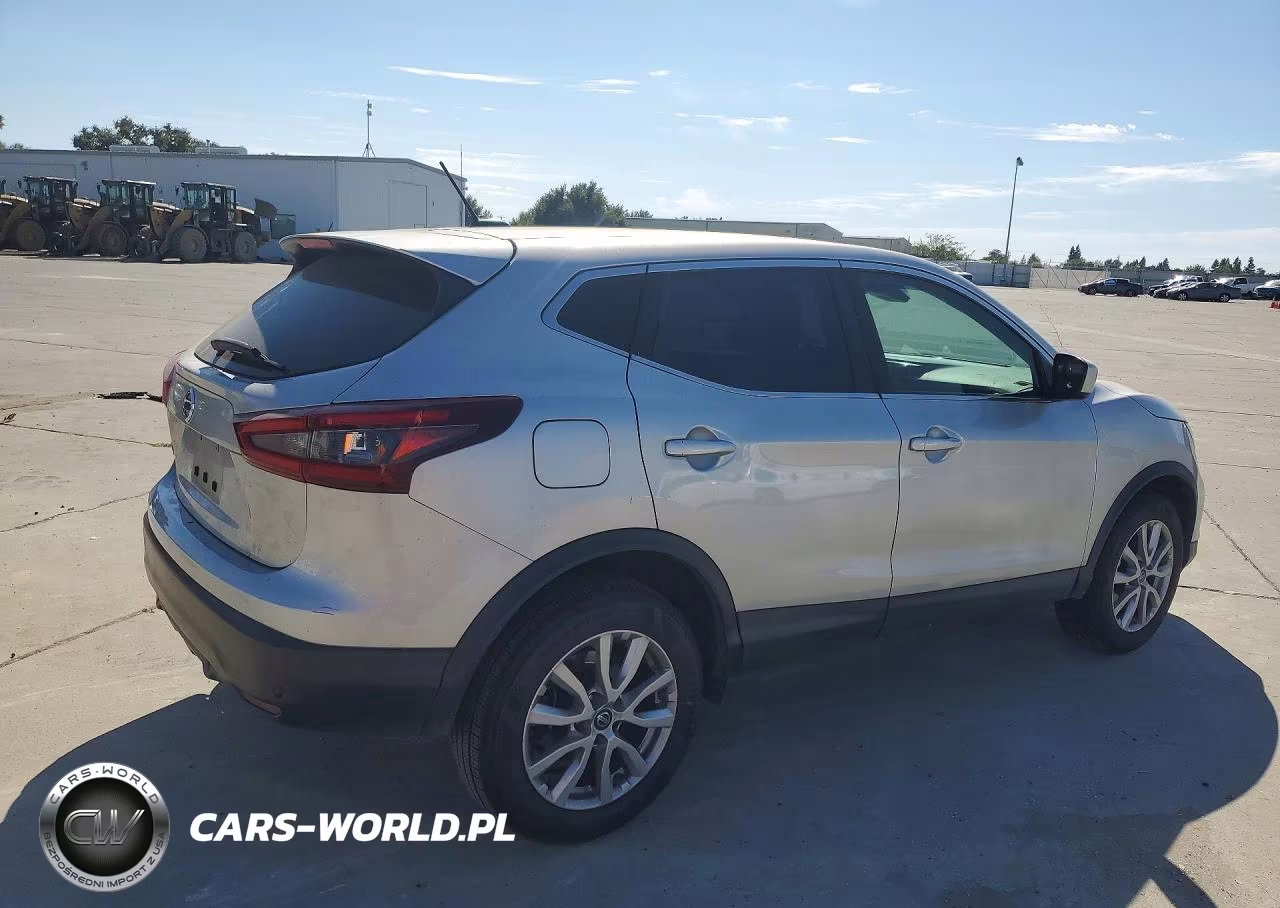2021 Nissan Rogue Sport S VIN:JN1BJ1AV2MW302059 - 3