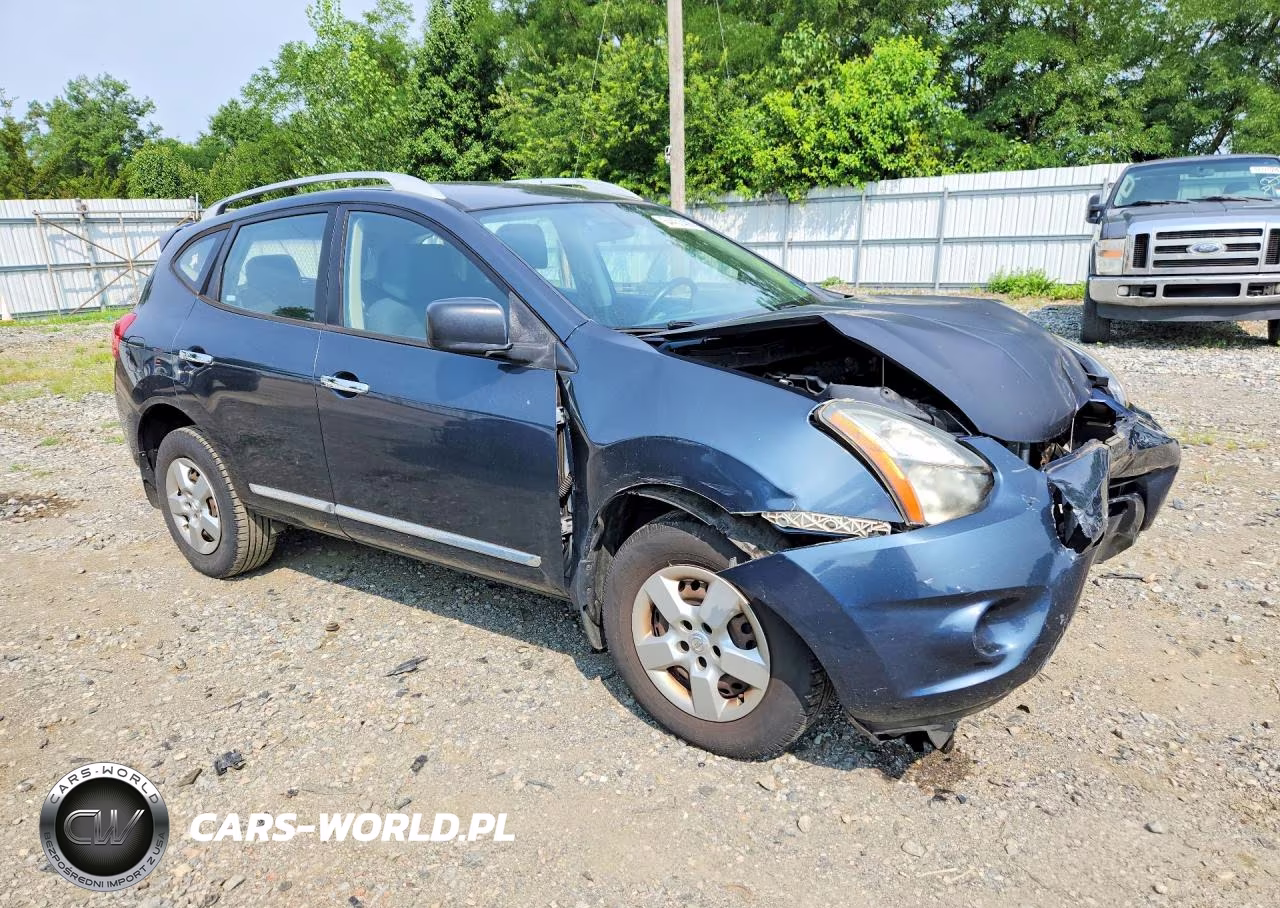 2014 Nissan Rogue Select S VIN:JN8AS5MV7EW703167 - 4