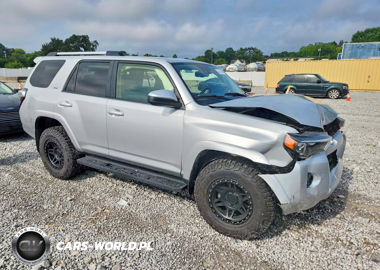 2024 Toyota 4Runner Sr5 VIN:JTEMU5JR6R6249747 - 4