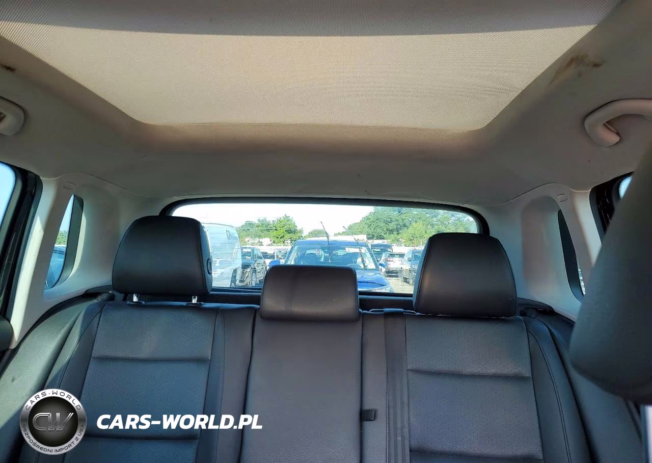 2016 Volkswagen Tiguan S VIN:WVGBV7AX0GW515176 - 10