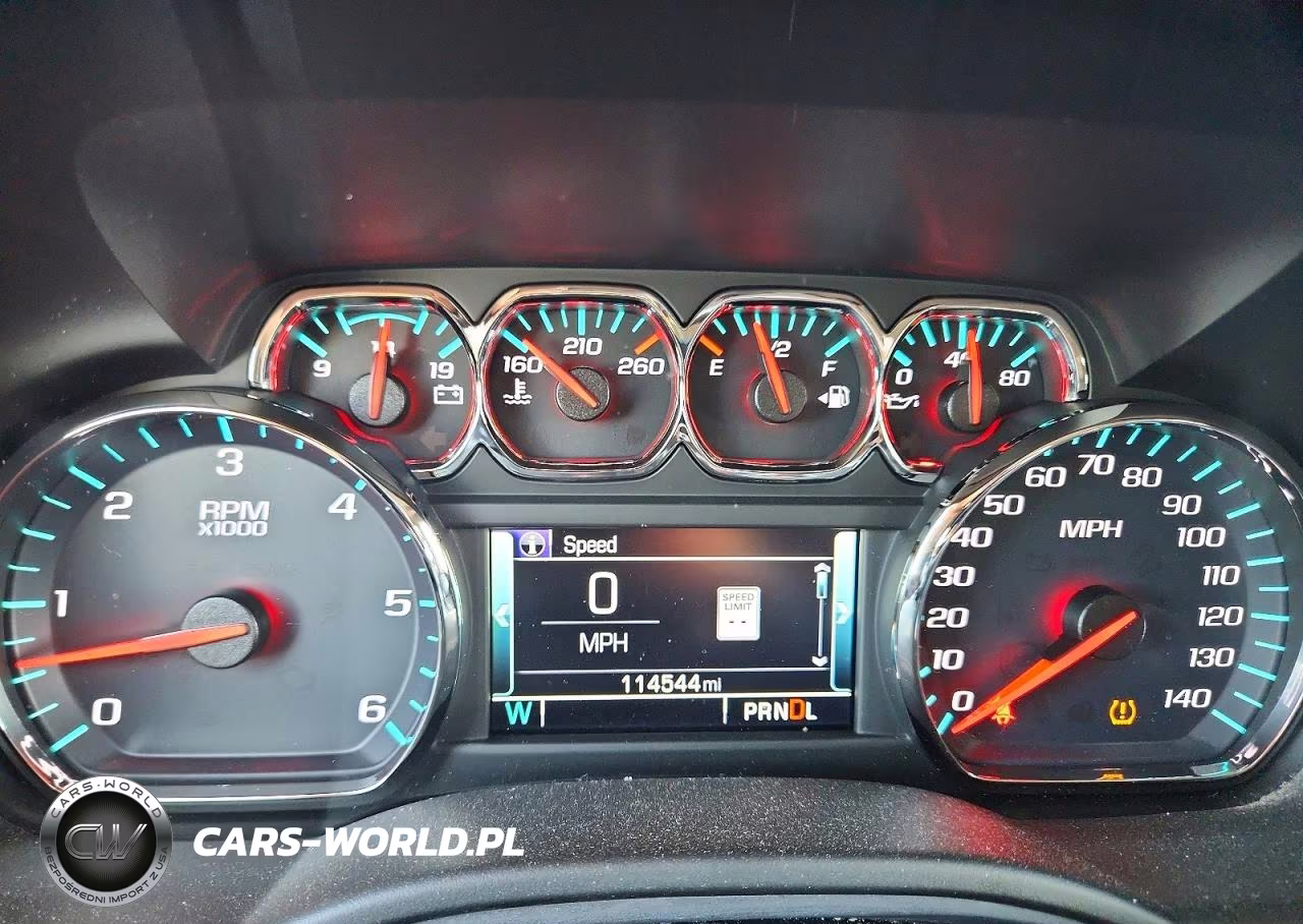 2019 Chevrolet Suburban C1500 Lt VIN:1GNSCHKC3KR124646 - 9