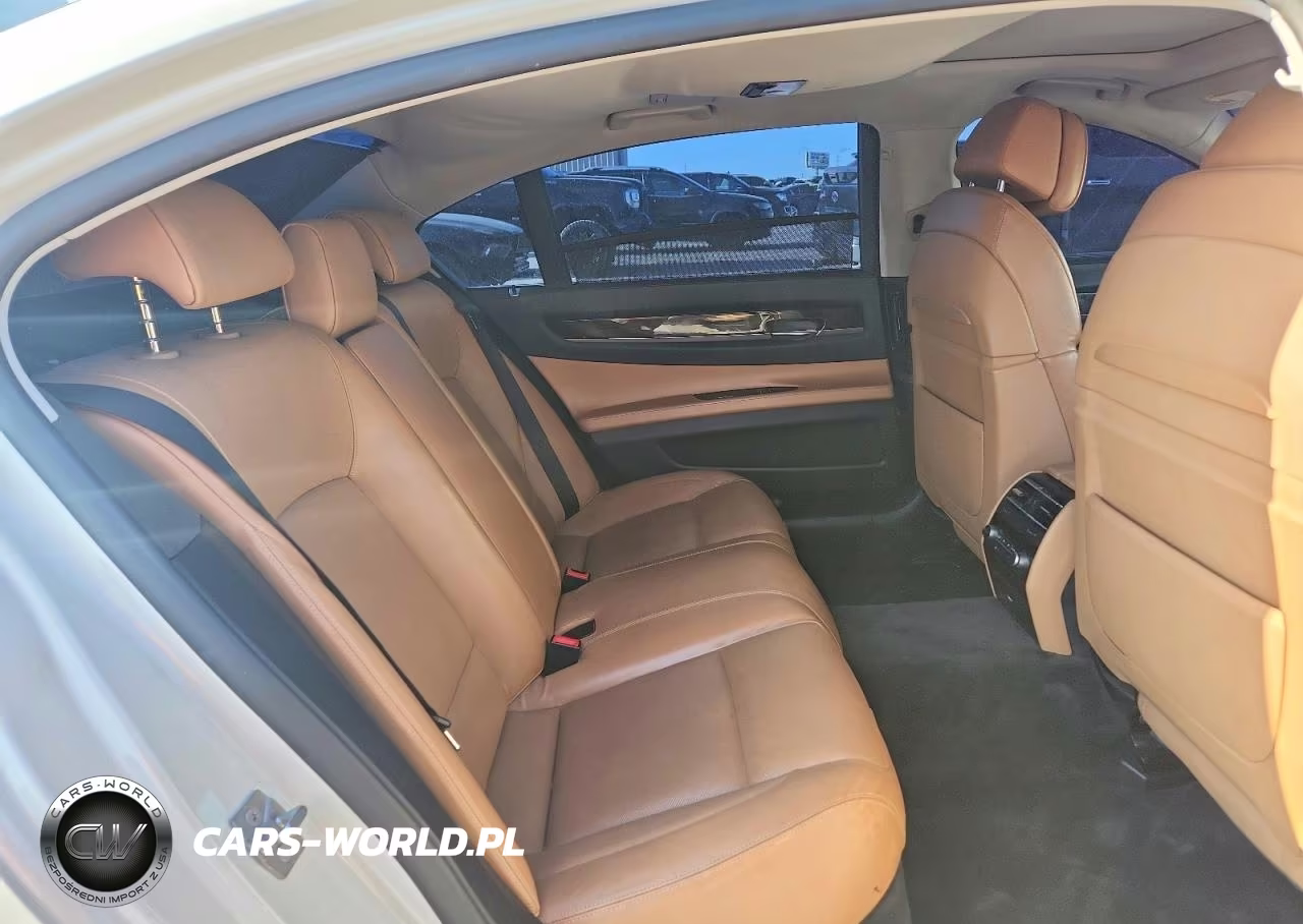 2010 BMW 750 Li xDrive VIN:WBAKC8C5XAC430847 - 10
