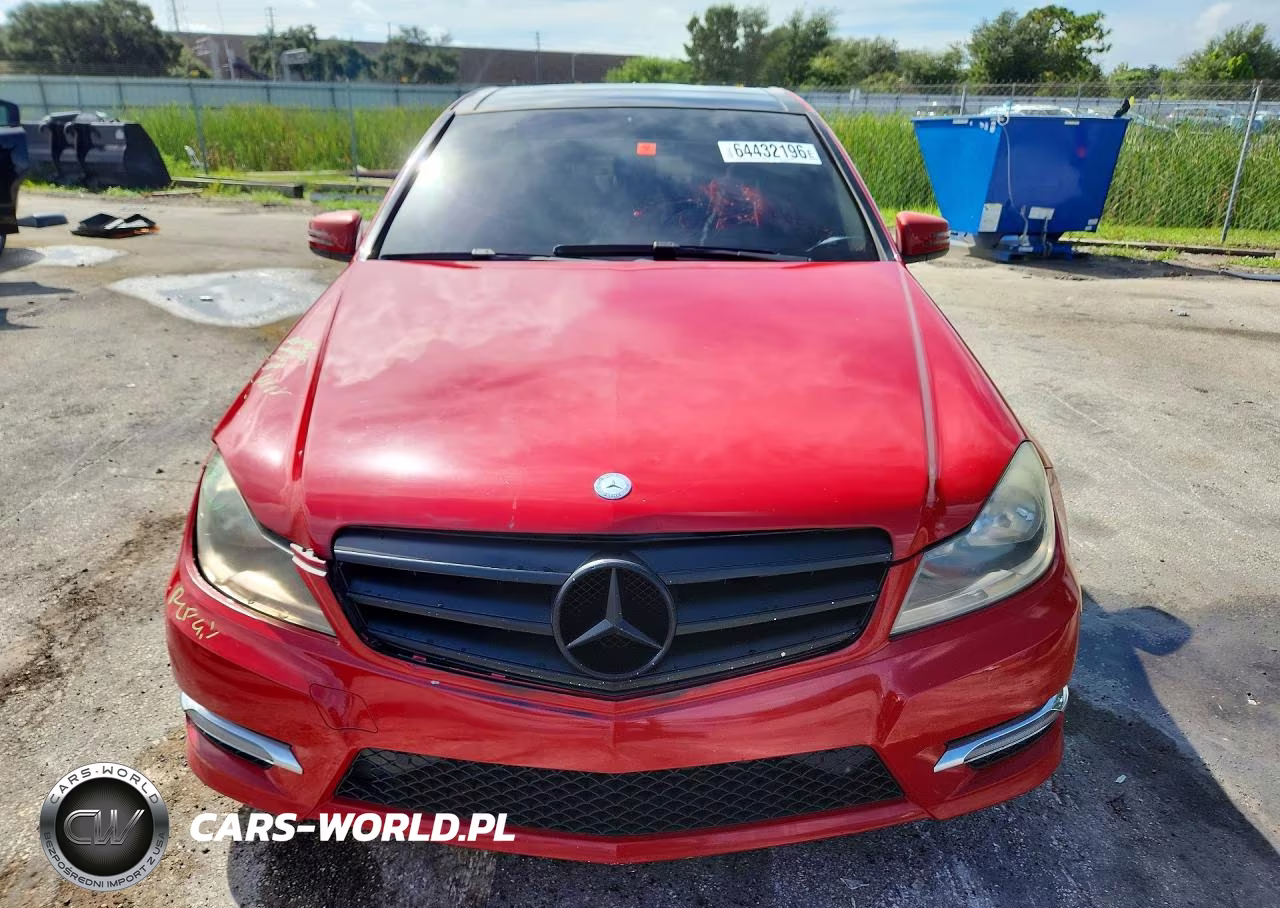 2014 Mercedes-Benz C 250 VIN:WDDGF4HBXER307811 - 5