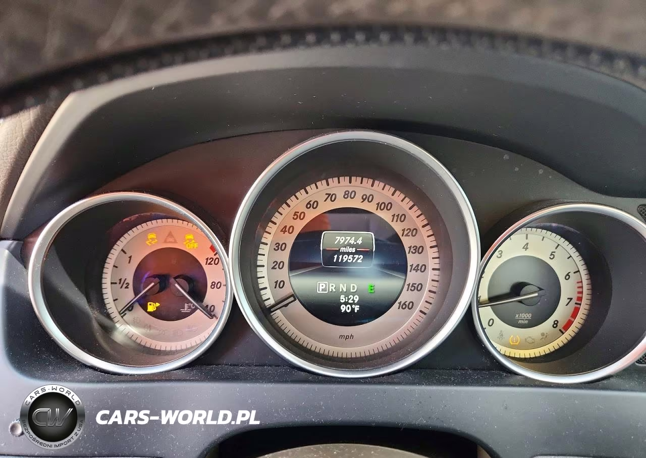 2014 Mercedes-Benz C 250 VIN:WDDGF4HBXER307811 - 9