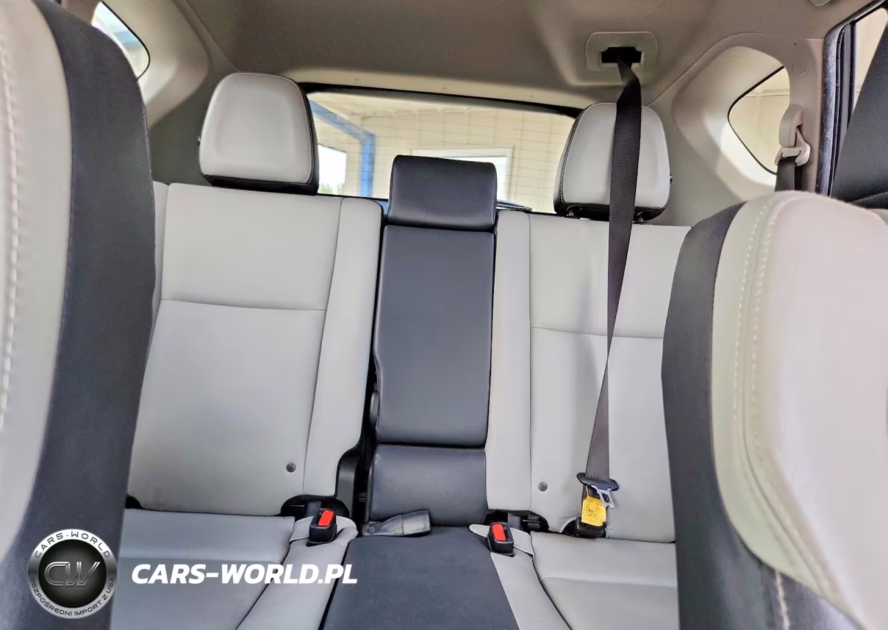 2018 Toyota Rav4 Limited VIN:JTMYFREV3JJ158032 - 10