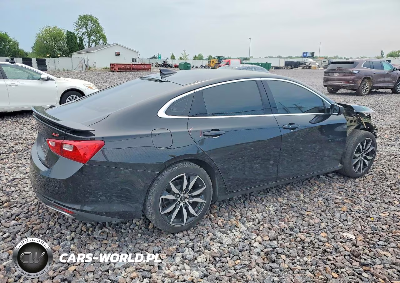 2024 Chevrolet Malibu Rs VIN:1G1ZG5ST2RF195772 - 3