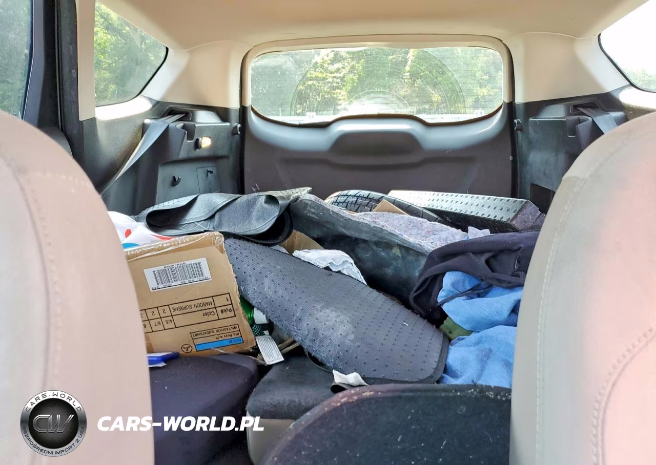 2019 Ford Escape Se VIN:1FMCU0GD3KUB48550 - 10