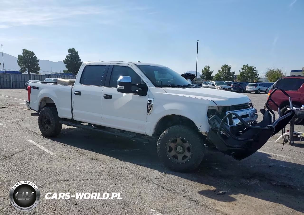 2018 Ford F250 Super Duty VIN:1FT7W2B66JEB72614 - 4
